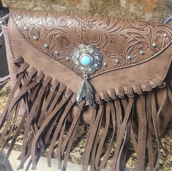 Lavawa Western Leather Purse with Fringe and Turquoise. - Picture 3 of 6